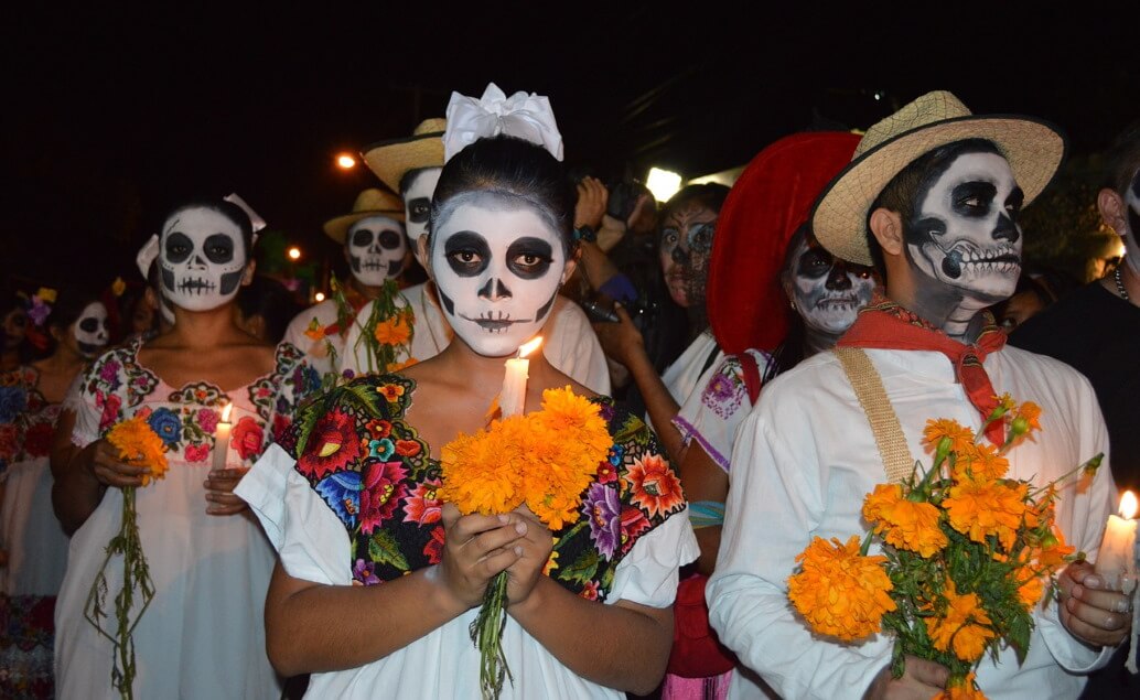 Tradiční Mexiko a svátek Día de los muertos